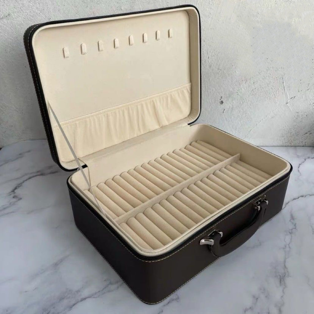 Bracelet storage box (holds 36)